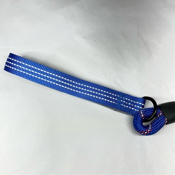 VetFits Dog Lease 4ft Blue Strong Heavy Duty Reflective Rope Padded Loop Handle - Picture 2 of 14